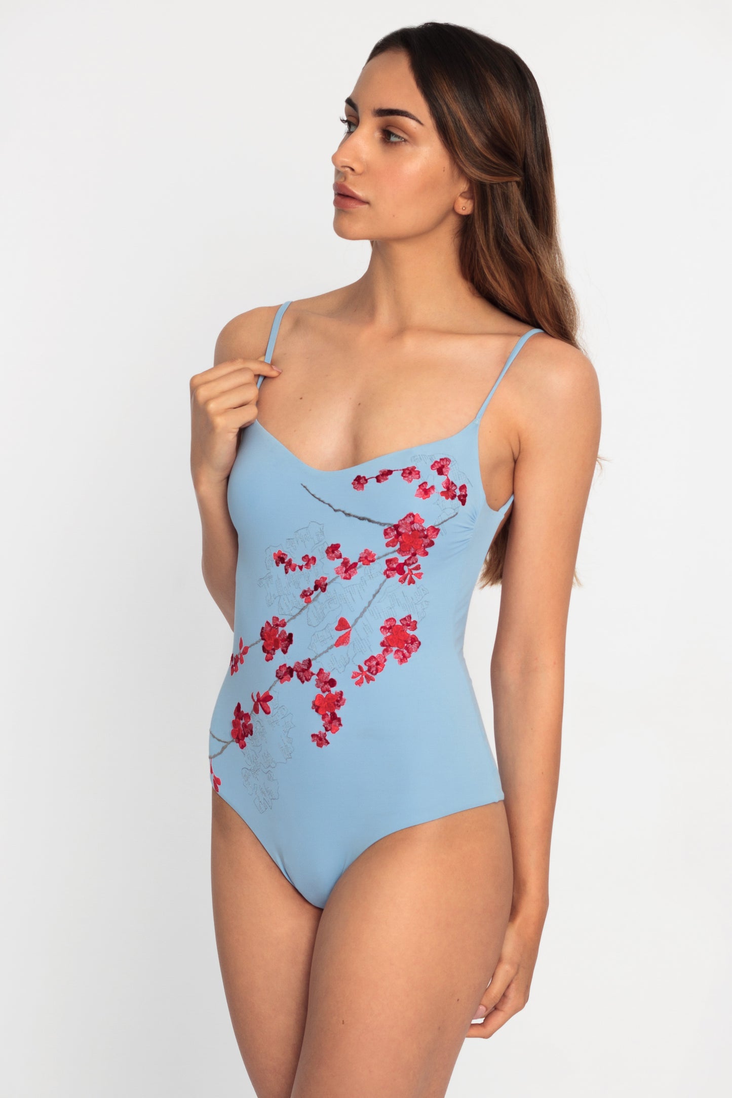DAPHNE LIGHT BLUE CORAL